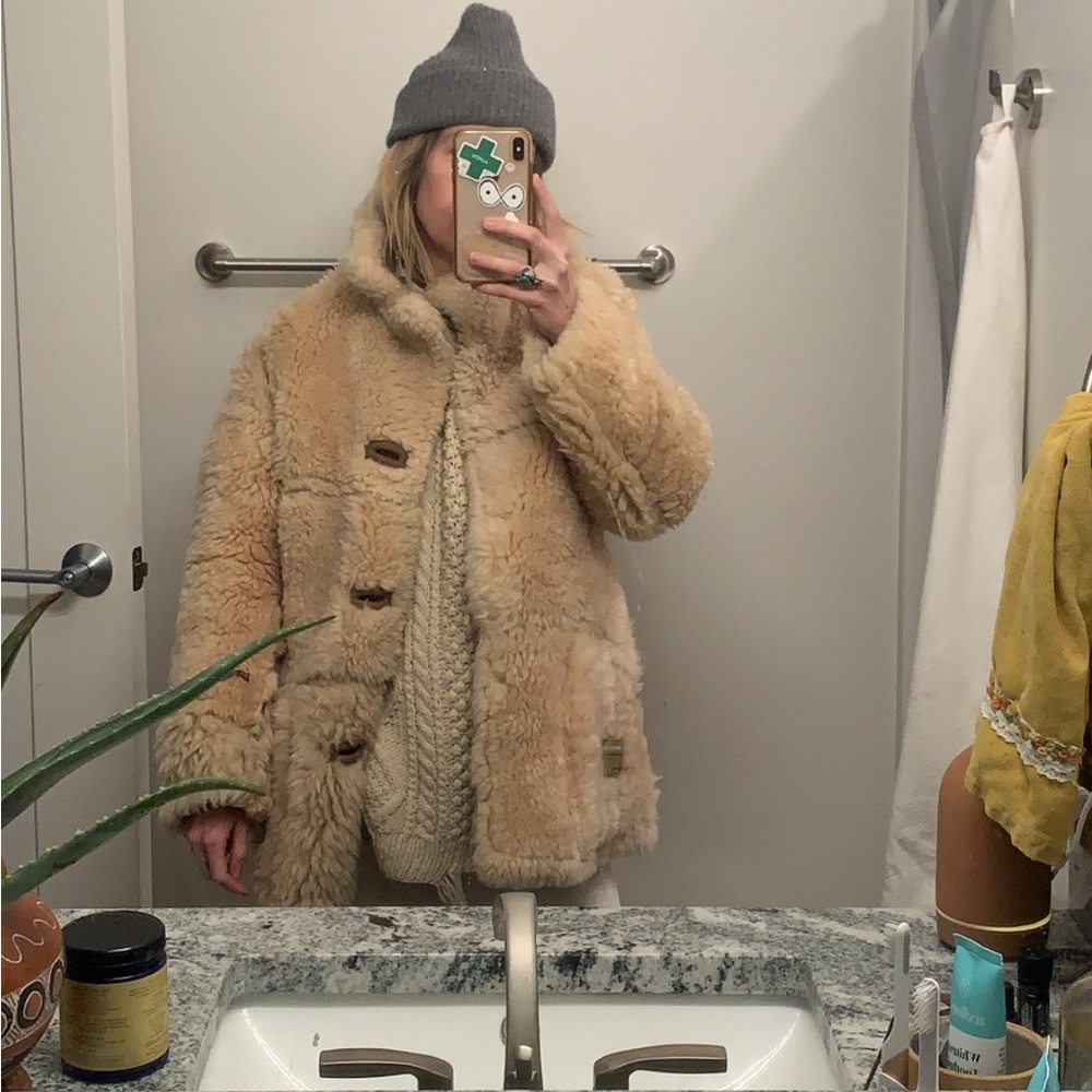 Vintage Baily’s of Glastonbury Genuine Suede & Shearling Coat